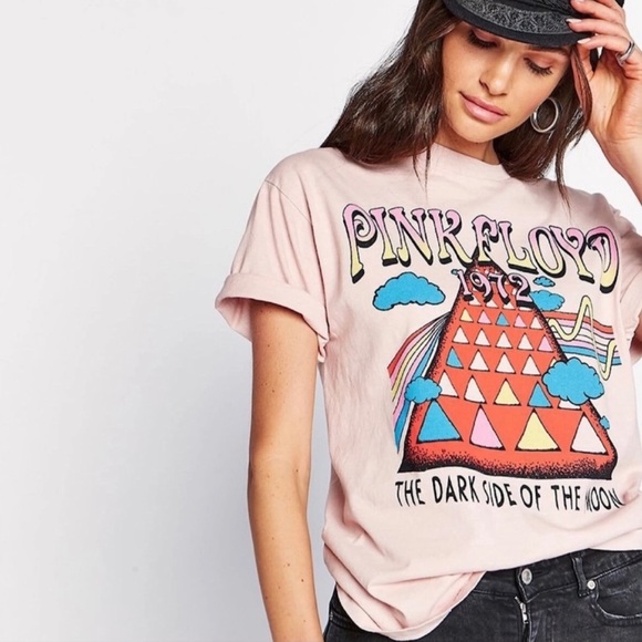 Daydreamer Tops - Daydreamer Pink Floyd Graphic Tee